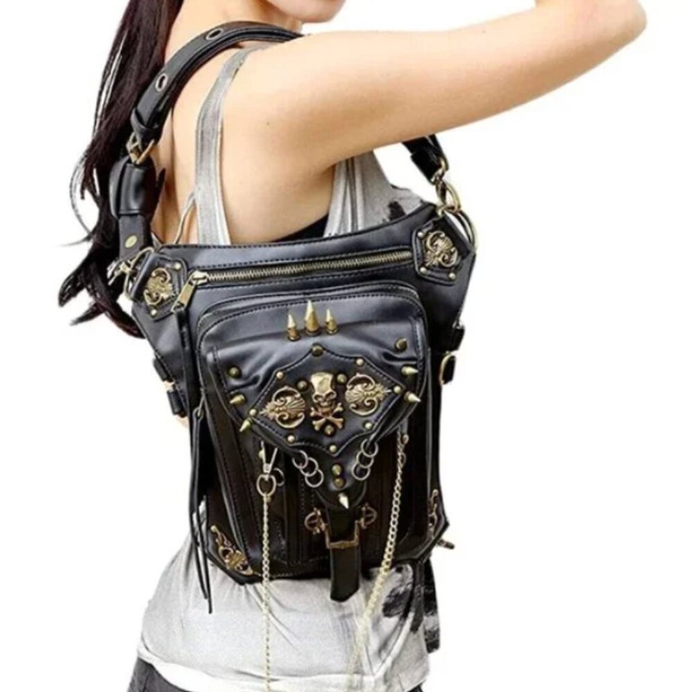 𝅺BLACK Leather Skull Waist Bag Fanny Pack Gothic Shoulder Bag Biker Rocker NWT